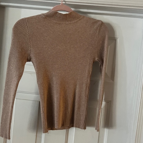 Women's Ribbed Tan Top - Picture 1 of 1